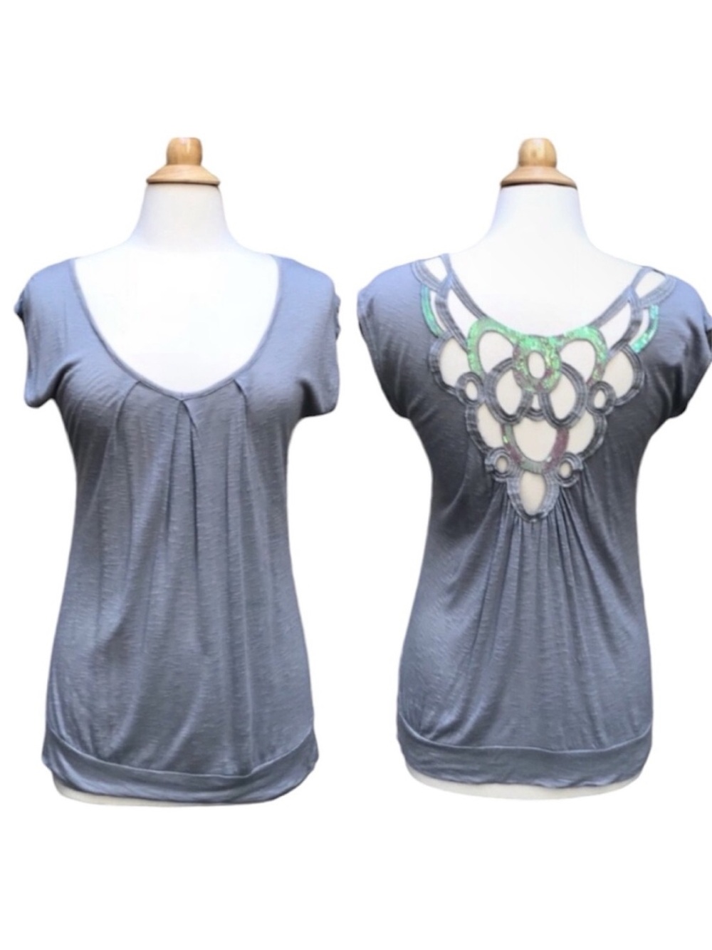 THREADS Open Back Sequin Top Tunic Tee Small